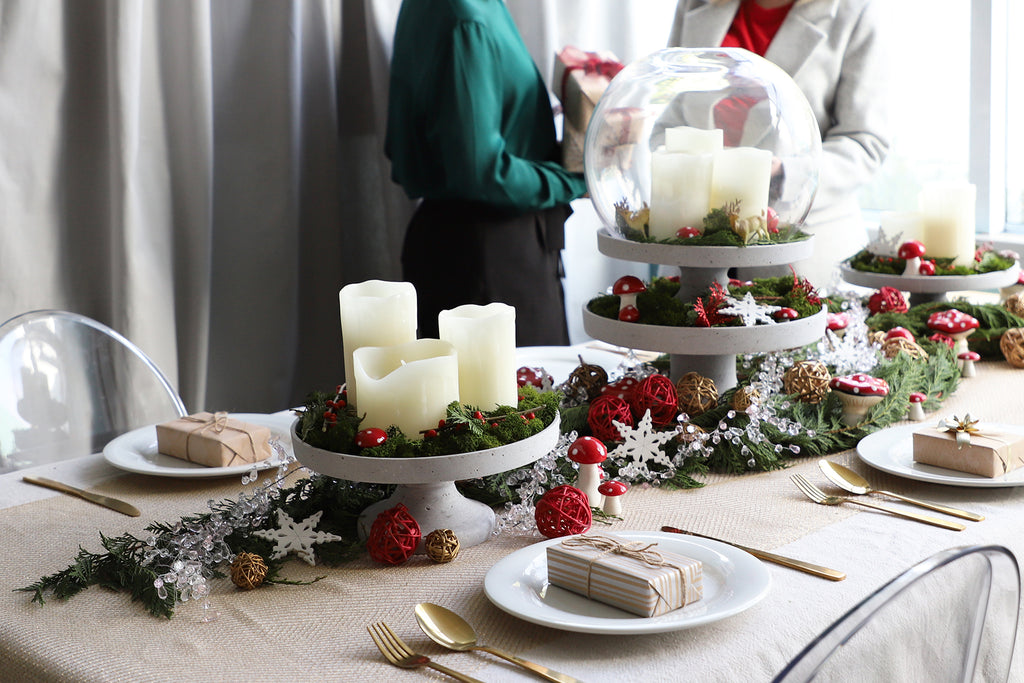 How To: Classic Christmas Tablescape